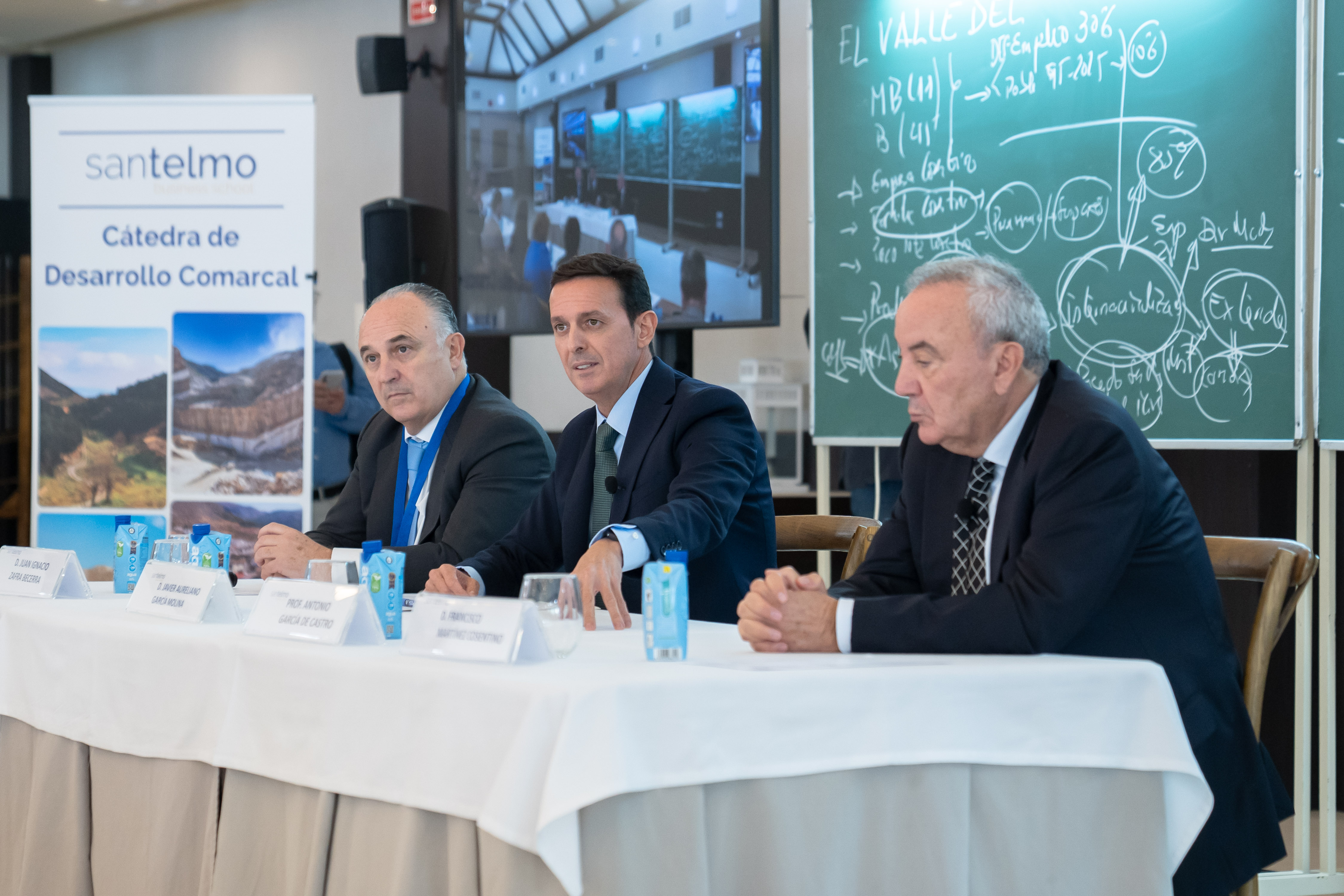 Pueblos activos, pueblos vivos: San Telmo Business School apuesta por el crecimiento local con la nueva Cátedra de Desarrollo Comarcal